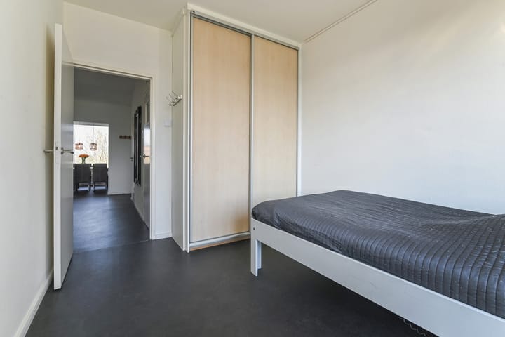 Photo 28 of Cornelie van Zantenstraat 146