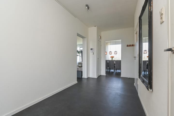 Photo 29 of Cornelie van Zantenstraat 146