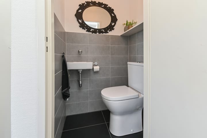 Photo 30 of Cornelie van Zantenstraat 146