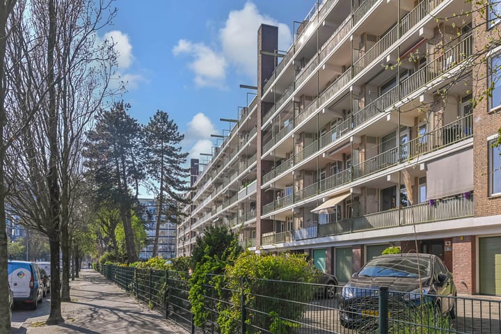 Photo 34 of Cornelie van Zantenstraat 146