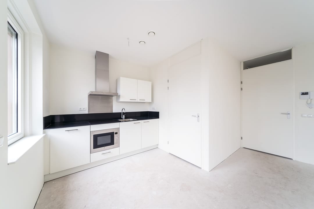 Photo 7 of Dr. Colijnstraat 68-R