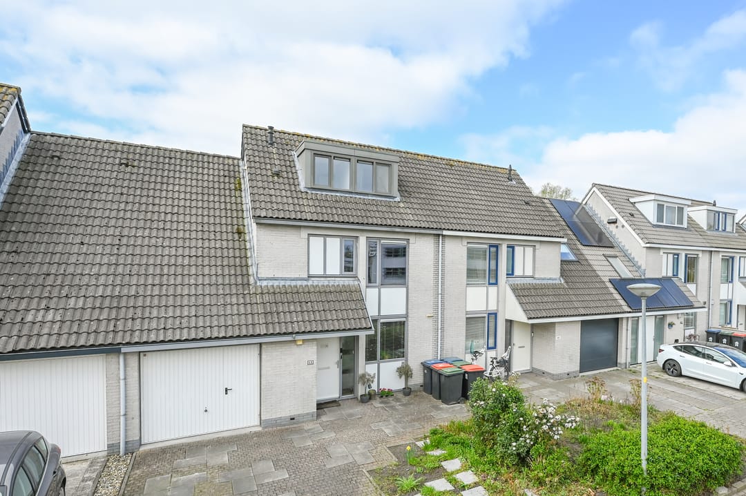 Foto 1 van Weegbree 68