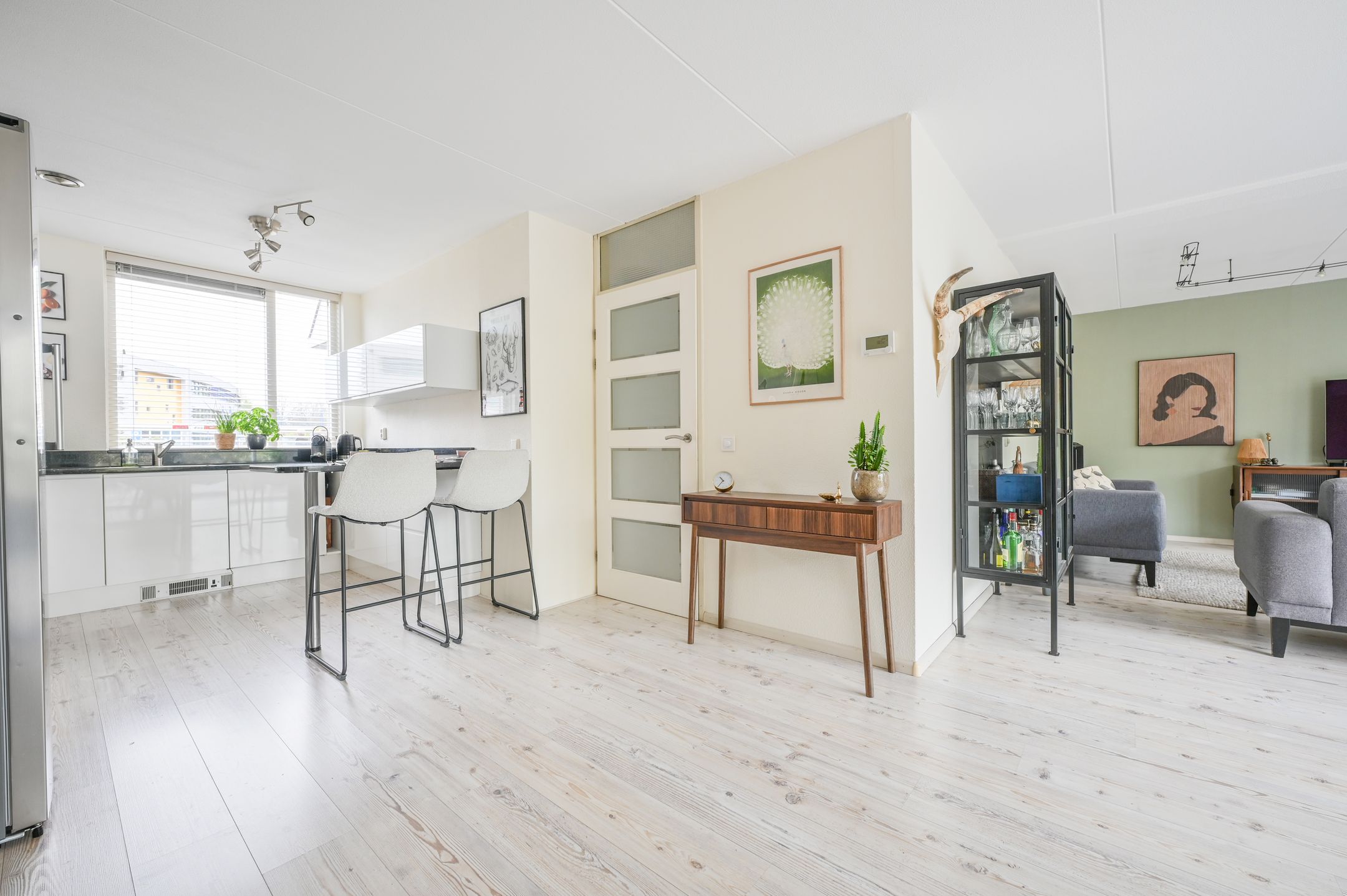 Foto 3 van Weegbree 68