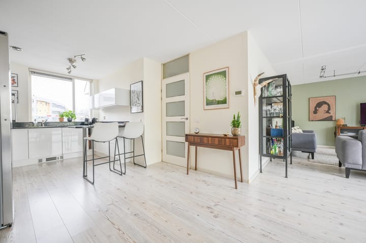 Foto 3 van Weegbree 68