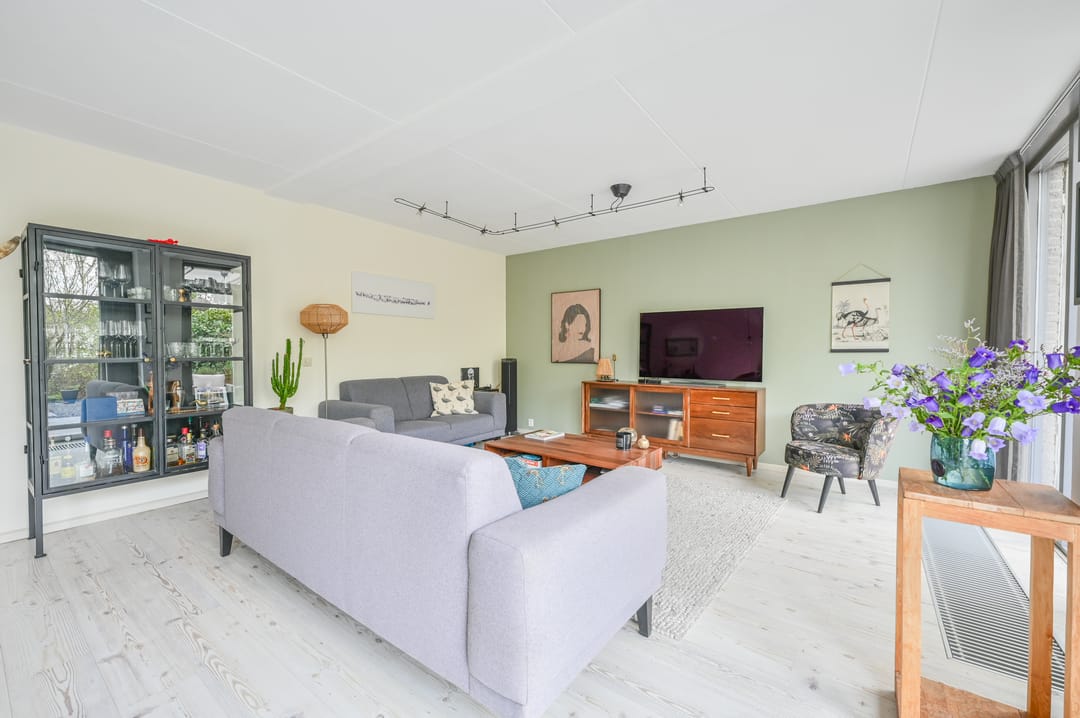 Foto 8 van Weegbree 68