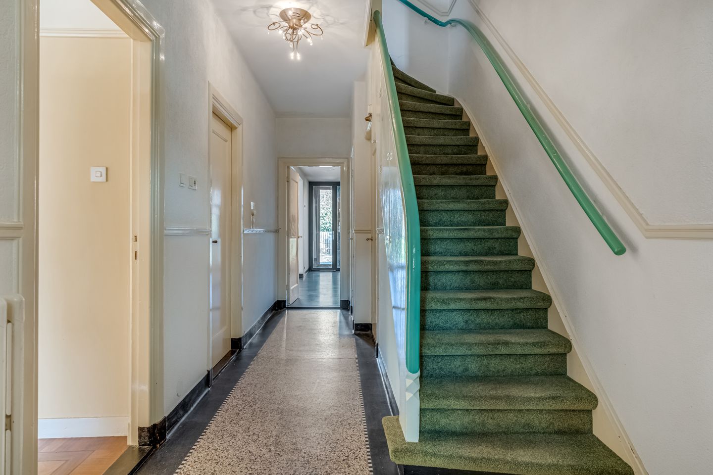 Photo 19 of Reestraat 12