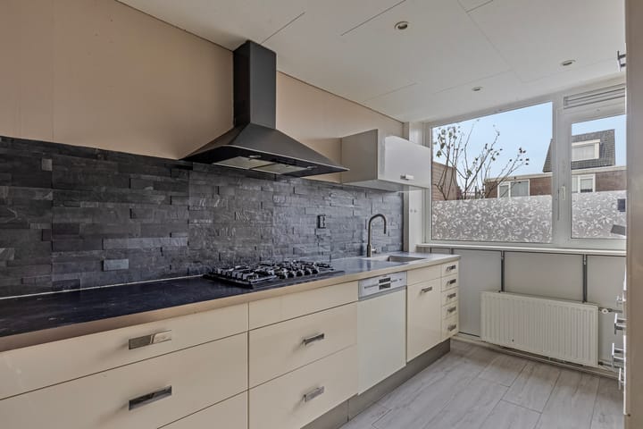 Foto 14 van Van Zyll de Jongstraat 37