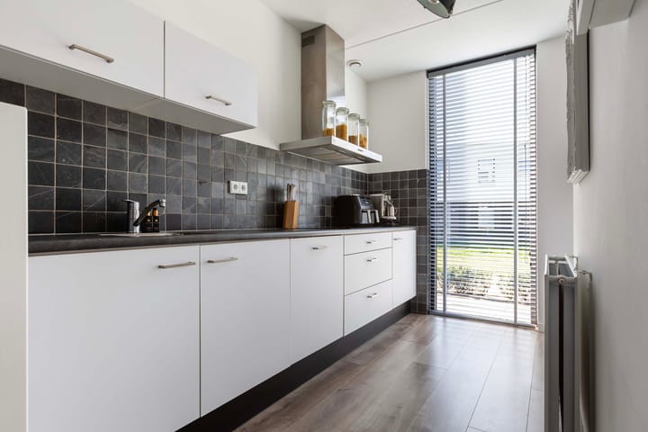 Foto 14 van Vuurvlinder 48