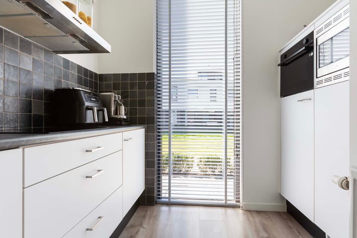 Foto 15 van Vuurvlinder 48