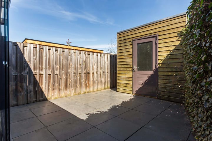 Foto 26 van Vuurvlinder 48