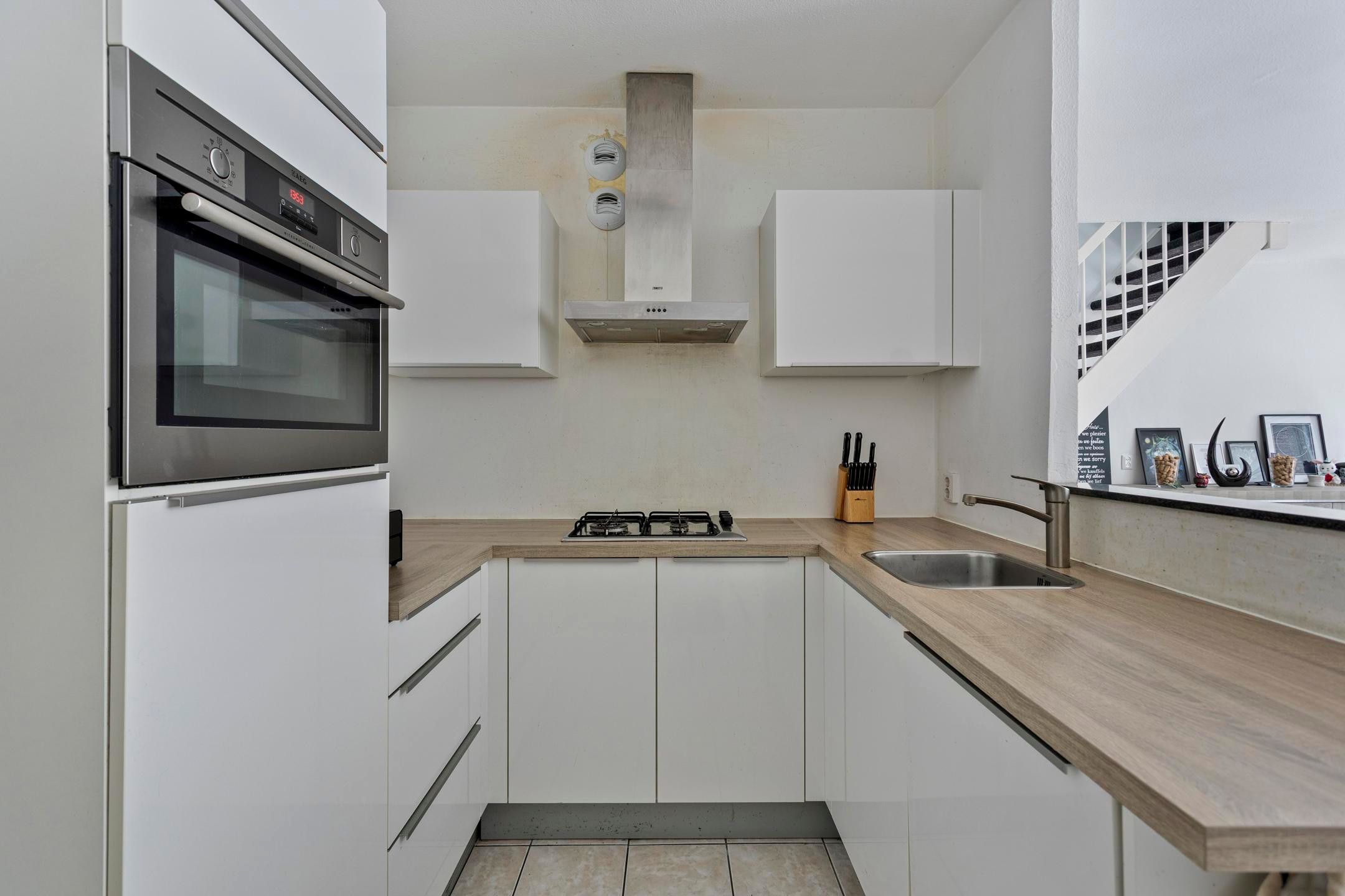 Foto 21 van Hoogbeeltplein 137