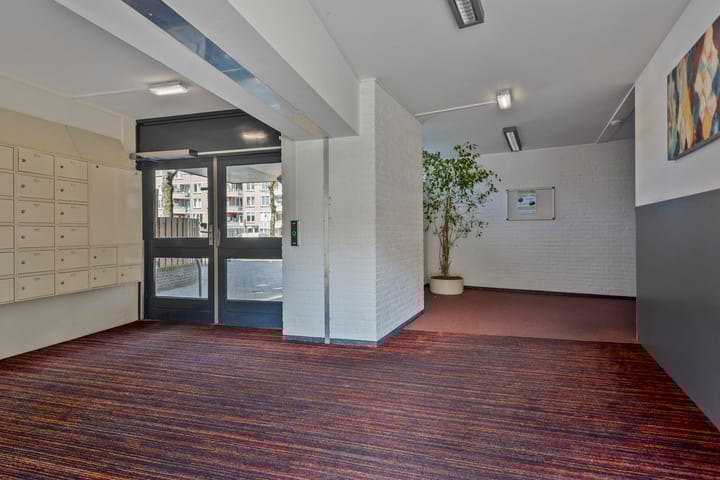 Foto 3 van Hoogbeeltplein 137