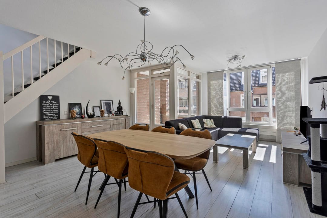 Foto 16 van Hoogbeeltplein 137