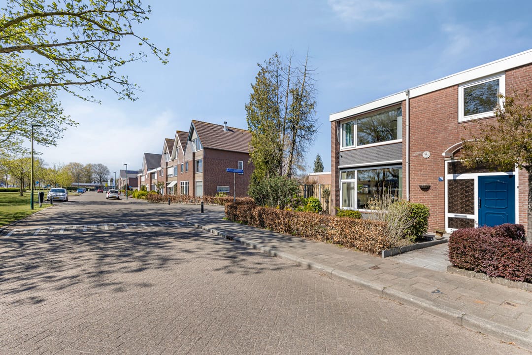 Photo 8 of van Eyckstraat 12