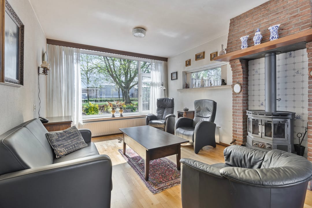 Photo 11 of van Eyckstraat 12