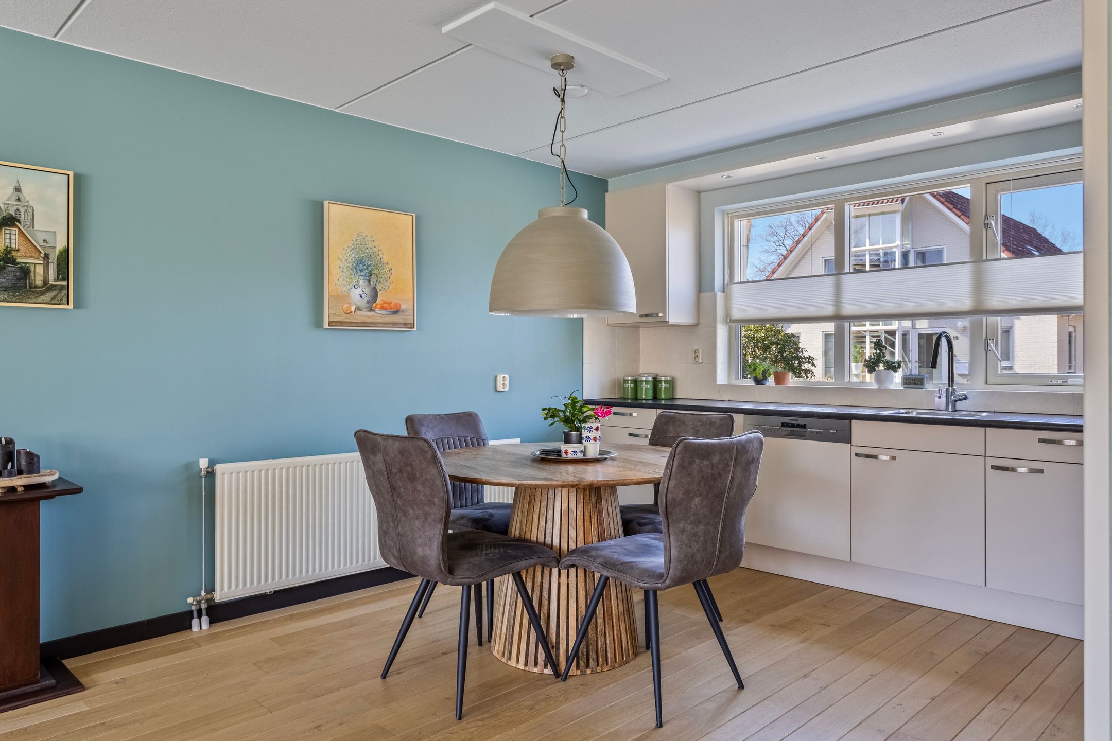 Photo 9 of Bordeauxlaan 18