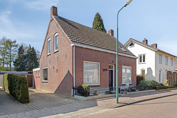 Van Vroonhovenlaan 41