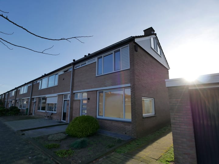 Foto 18 van van Graftstraat 37