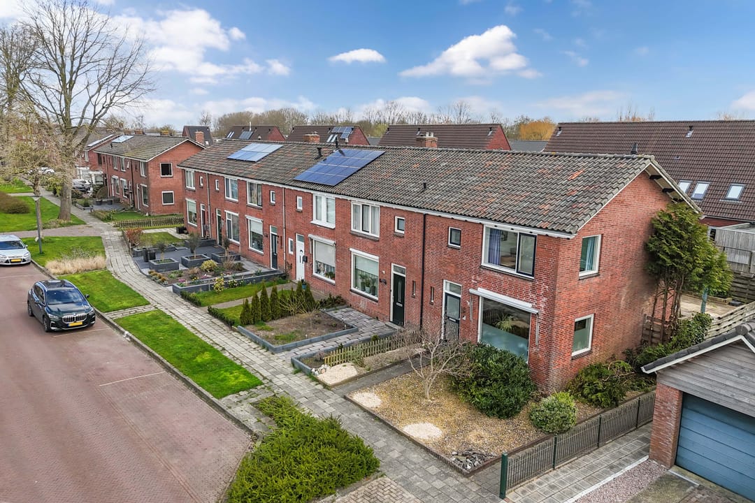 Photo 11 of Professor Camperstraat 2