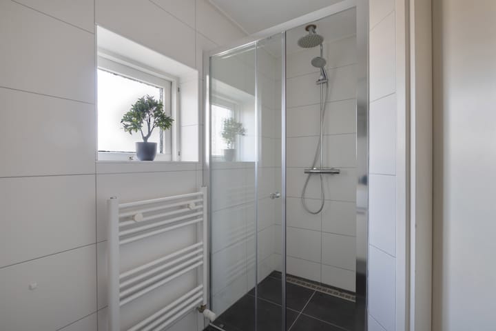 Foto 42 van Professor Camperstraat 2