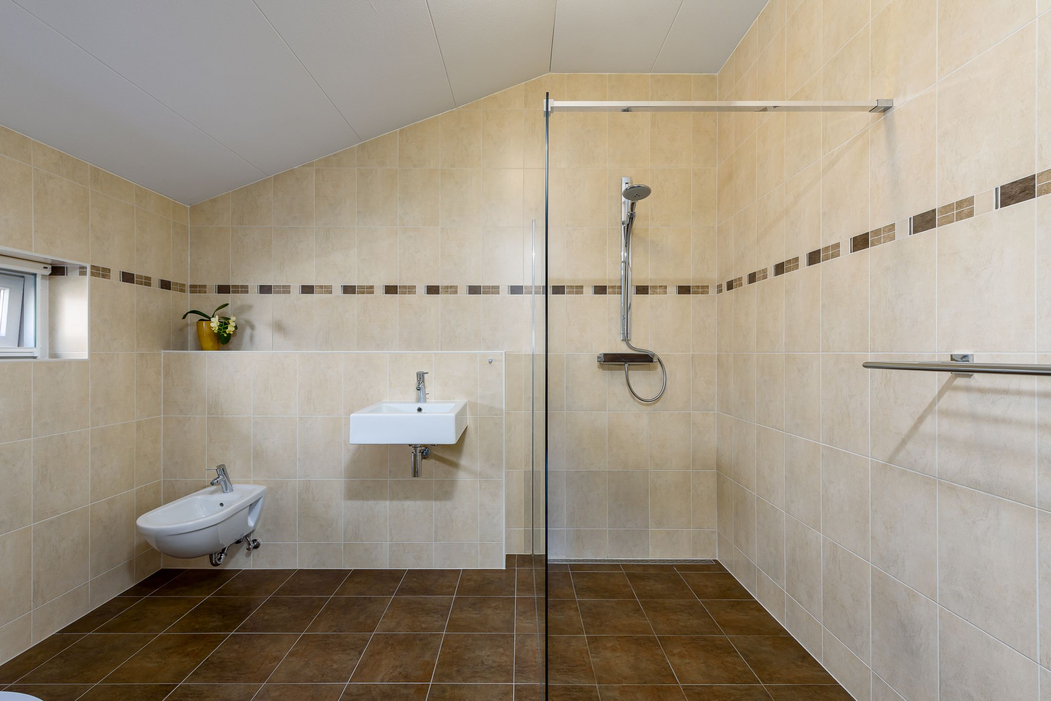 Foto 36 van Donderdagstraat 21