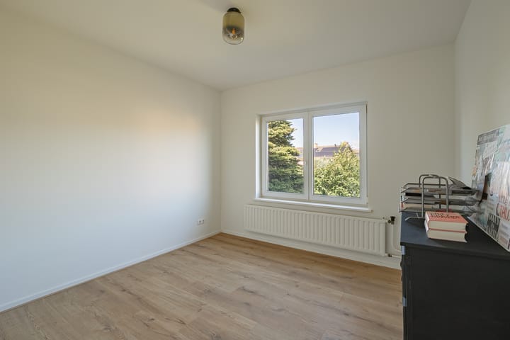 Foto 13 van Buchterweg 4