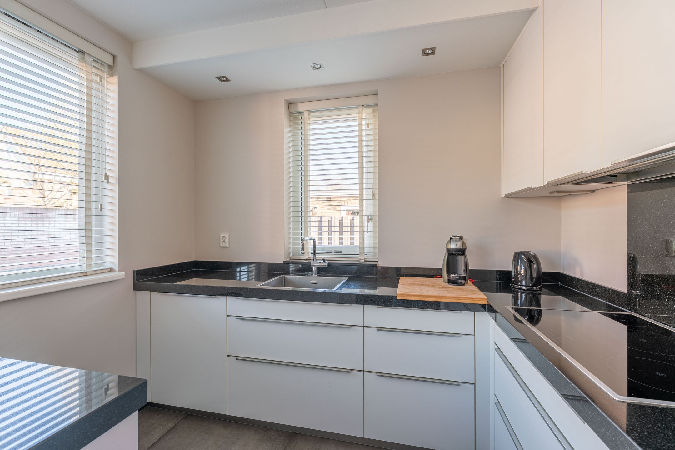 Foto 9 van De Ruijterstraat 35