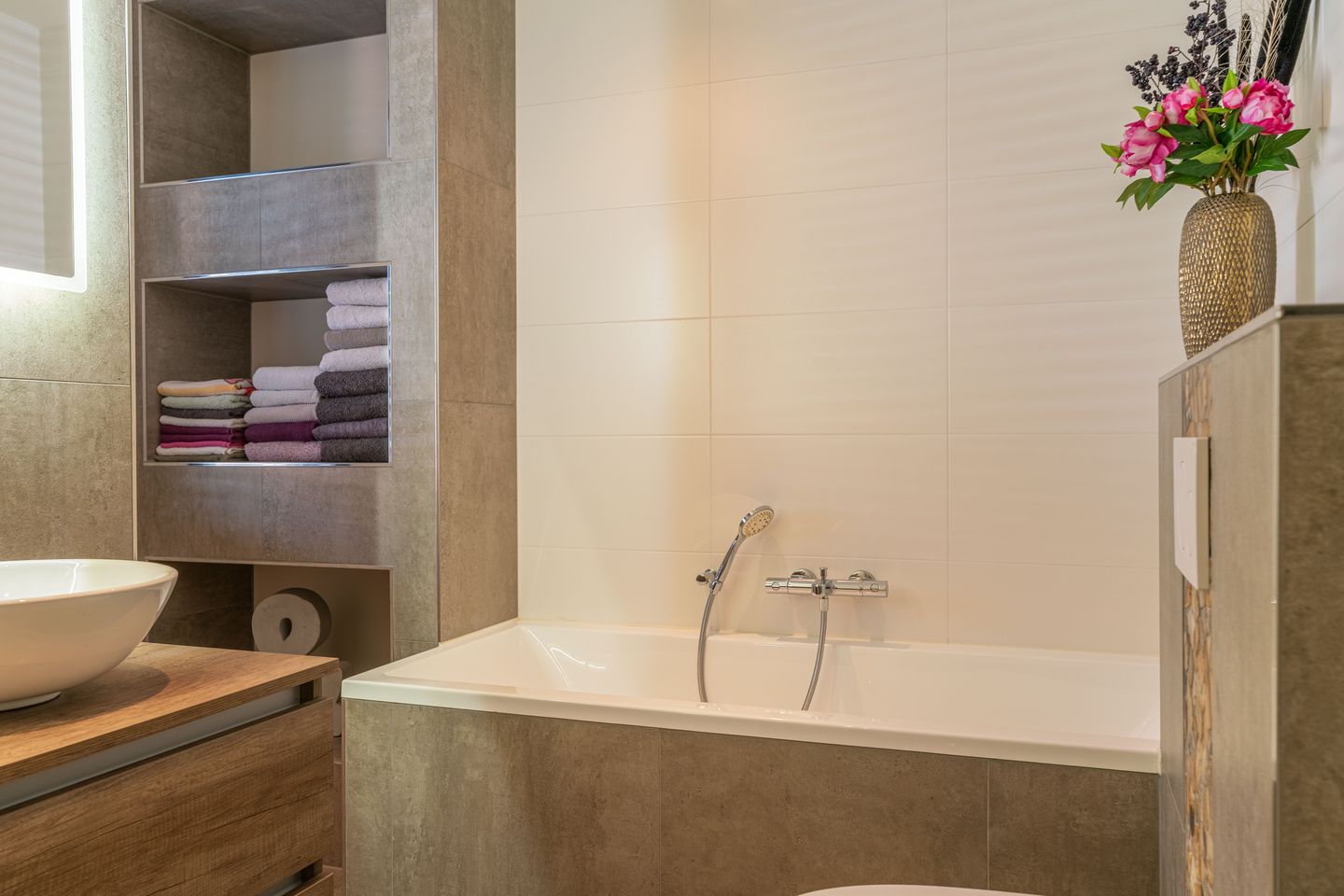 Foto 19 van De Ruijterstraat 35