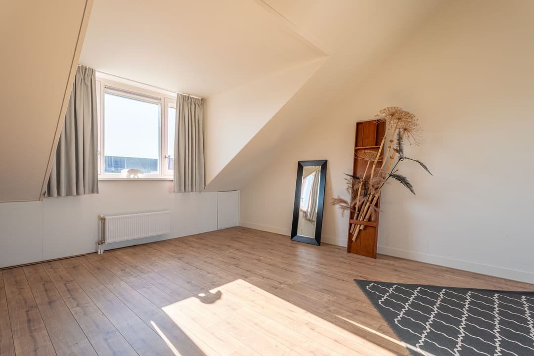 Foto 23 van De Ruijterstraat 35