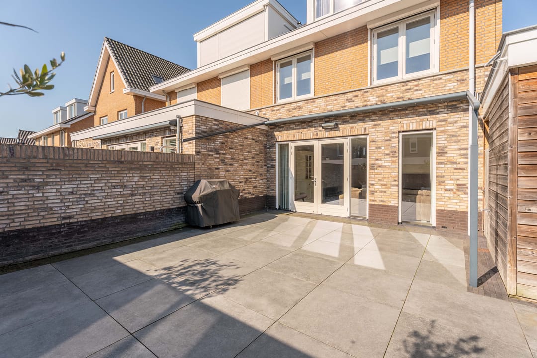 Foto 26 van De Ruijterstraat 35