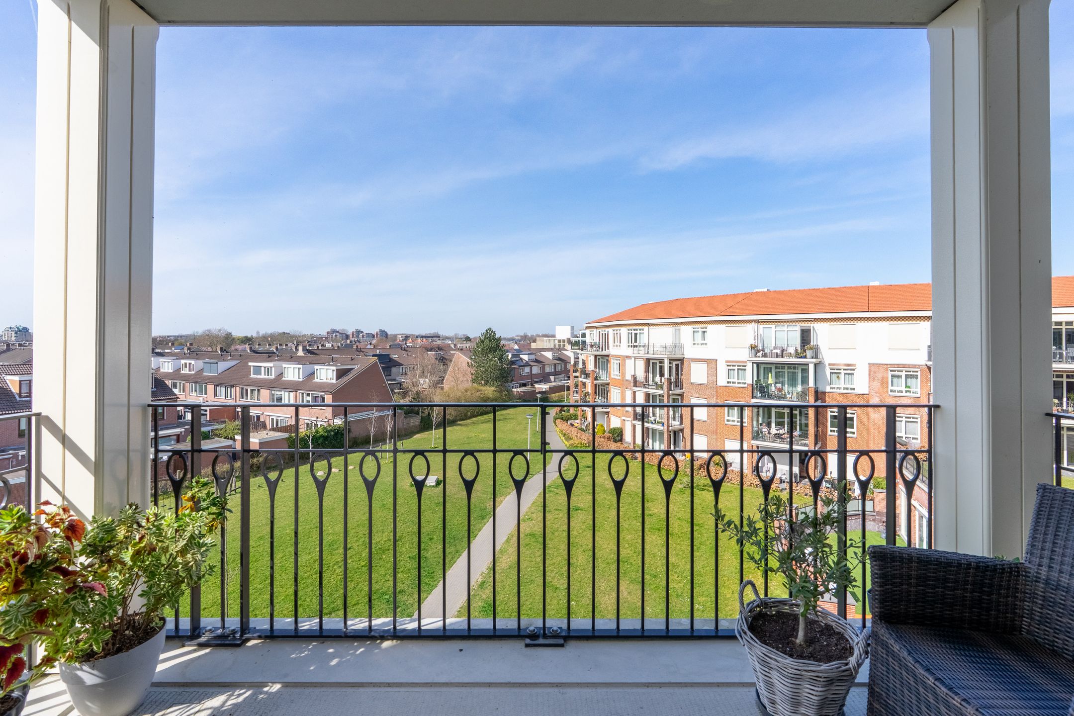 Foto 9 van De Klok 350