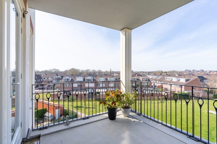 Foto 10 van De Klok 350