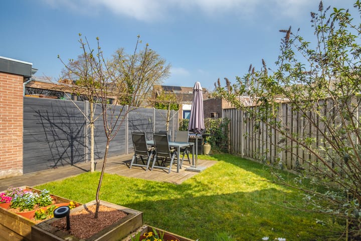 Foto 20 van Monnetstraat 40