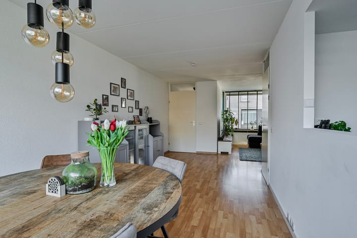 Foto 15 van Reimerswaalstraat 5