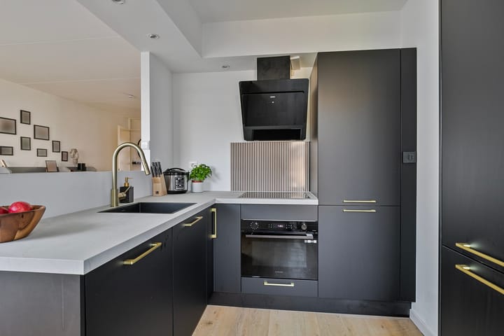 Foto 18 van Reimerswaalstraat 5