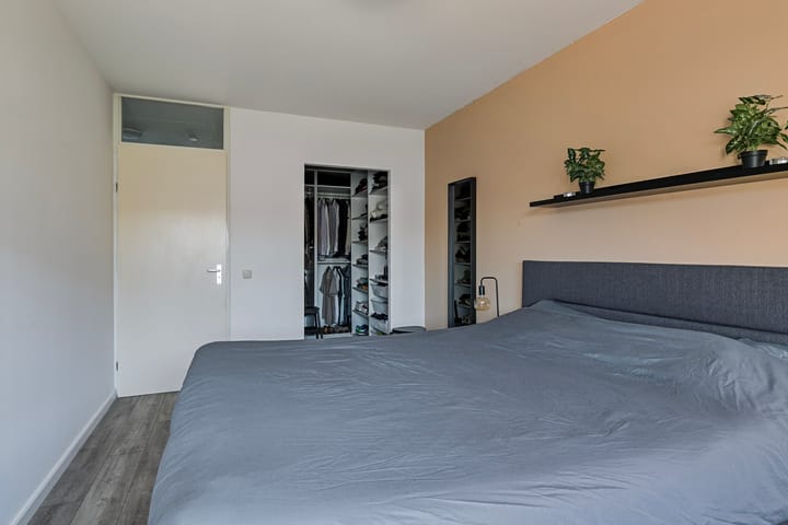 Foto 20 van Reimerswaalstraat 5