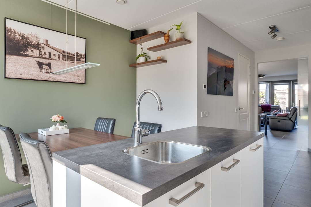 Foto 11 van Bijenlaan 46-A