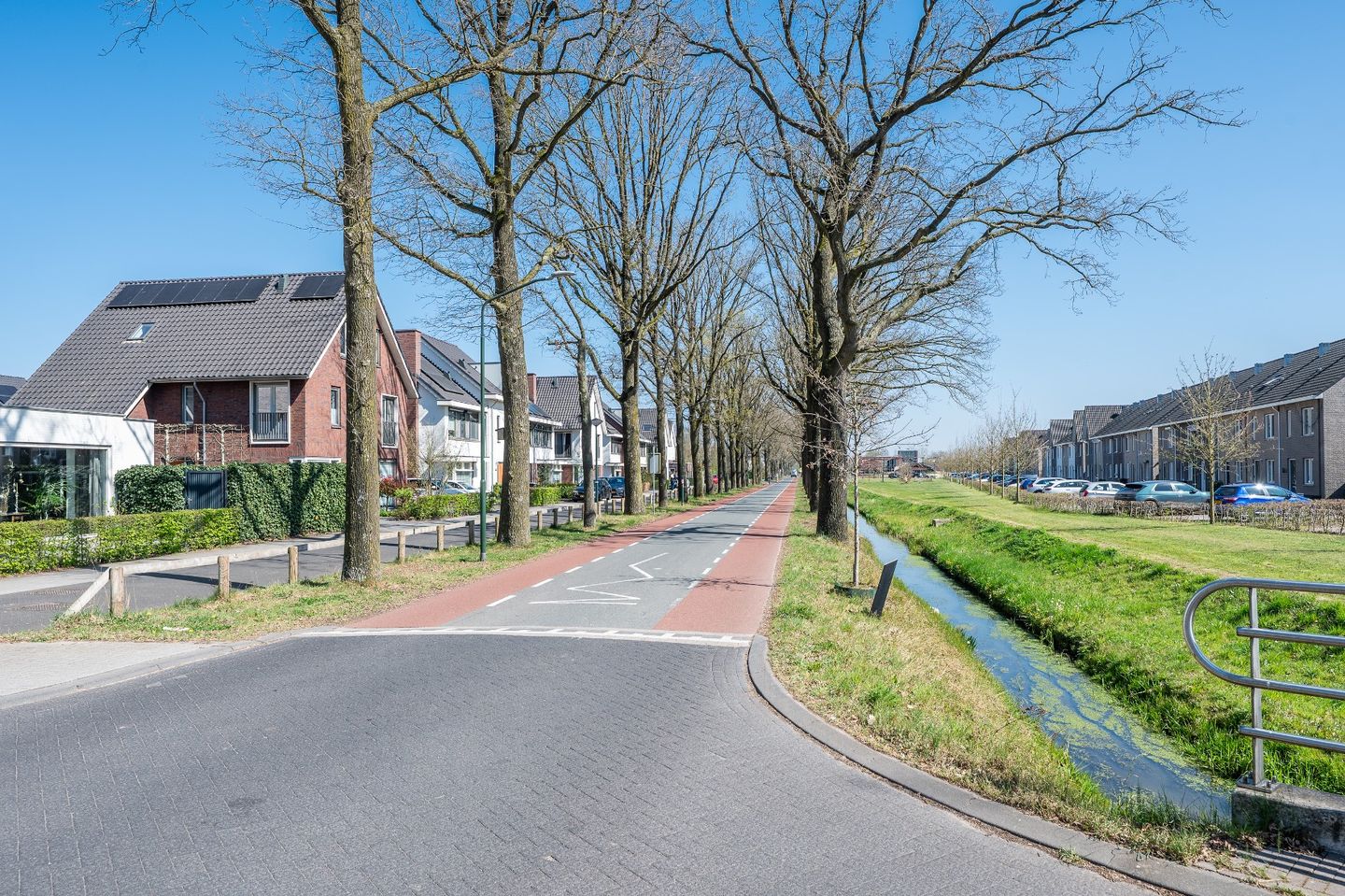 Foto 44 van Bijenlaan 46-A