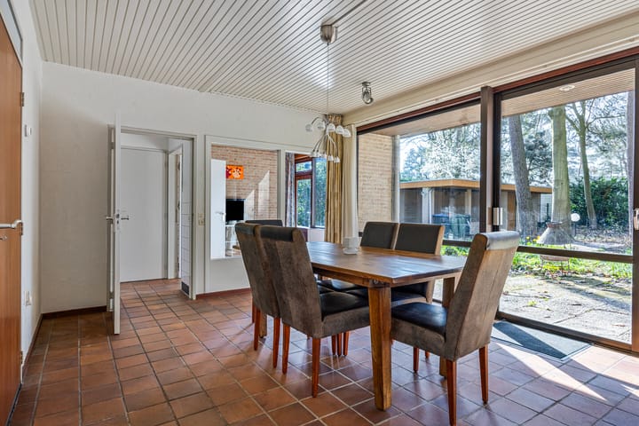 Foto 11 van Eikenlaan 10