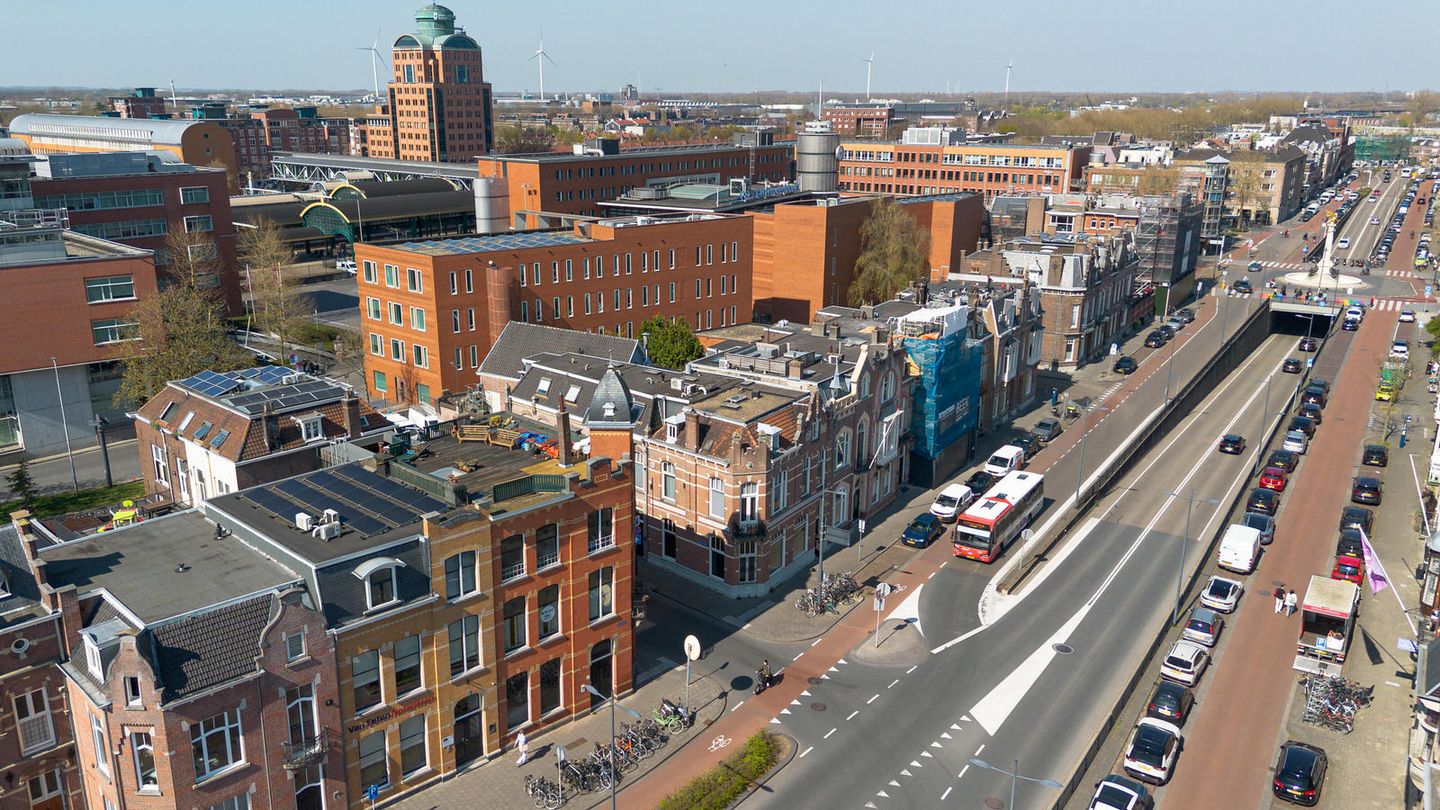 Photo 70 of Julianaplein 1