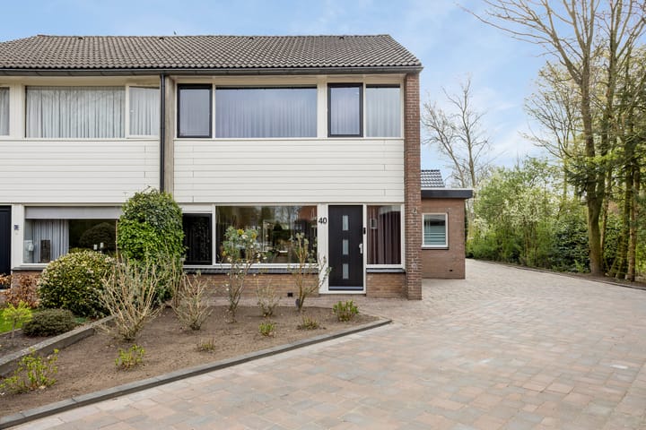Photo 2 of Parkstraat 40