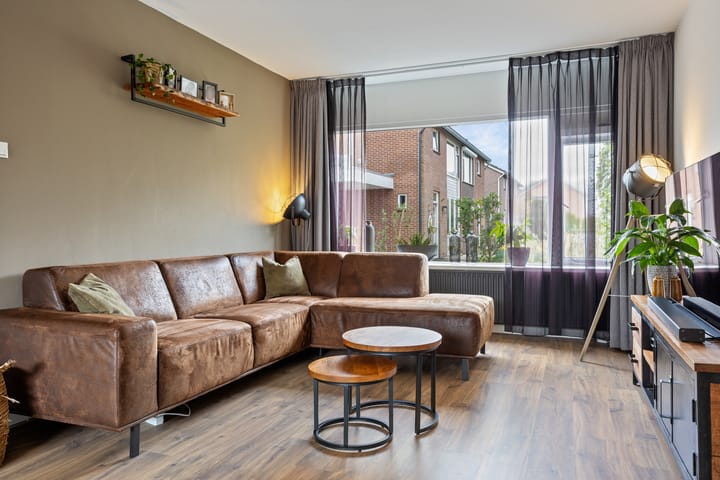 Photo 10 of Parkstraat 40