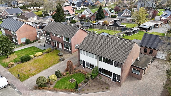 Photo 41 of Parkstraat 40