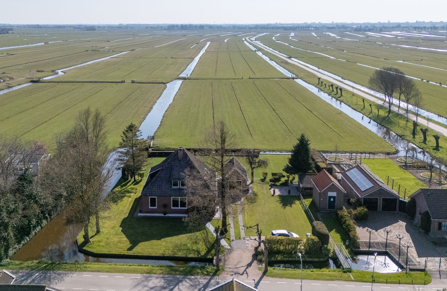 Foto 1 van Warder 177