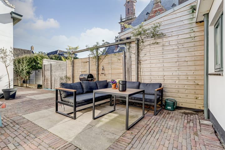 Foto 15 van Voorstraat 77-B