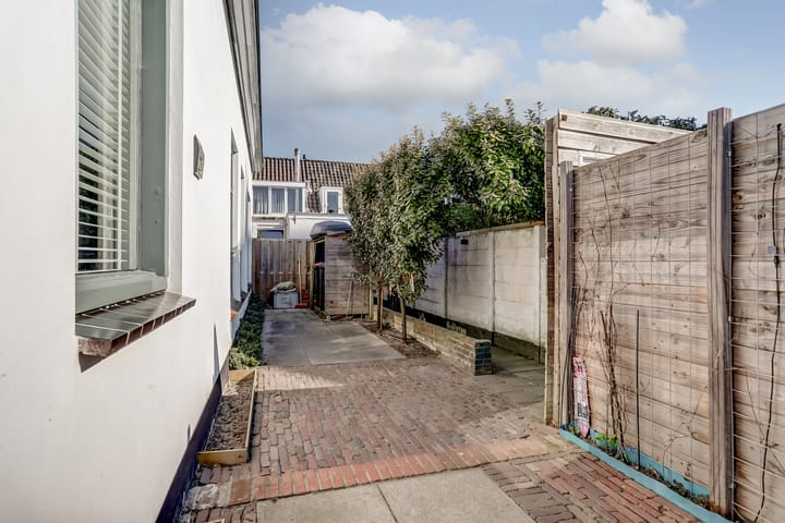 Foto 17 van Voorstraat 77-B