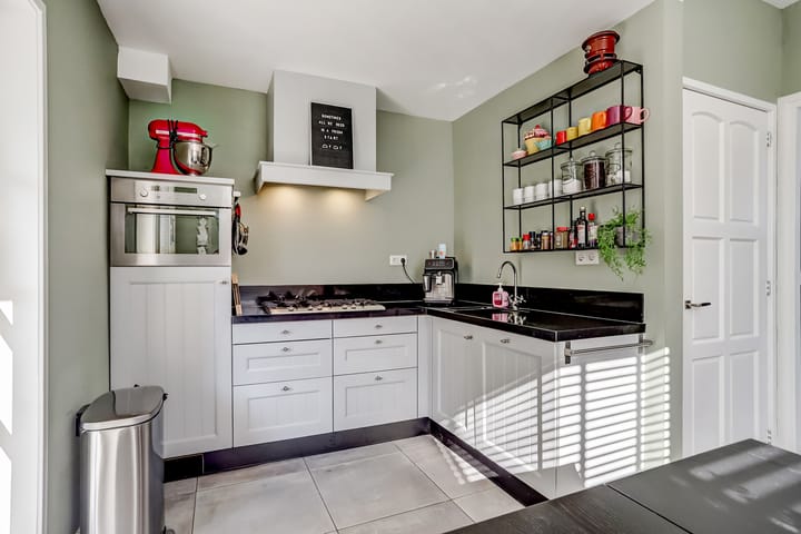 Foto 23 van Voorstraat 77-B