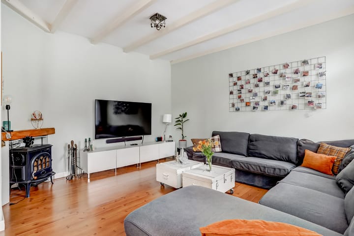 Foto 25 van Voorstraat 77-B