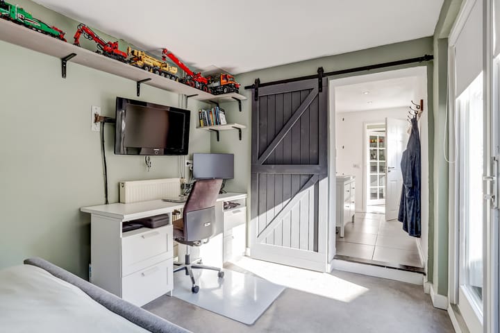 Foto 38 van Voorstraat 77-B