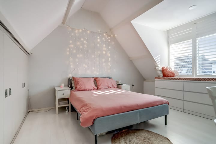 Foto 42 van Voorstraat 77-B